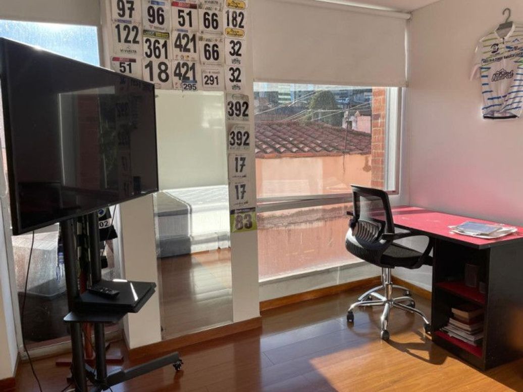 Apartamento de 2 alcobas en venta en Santa Ana Oriental, Bogotá, 151 m² · foto 10 de 20