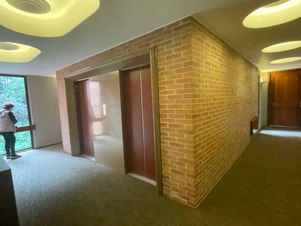 Apartamento de 3 alcobas en arriendo en Los Rosales, Bogotá, 210 m² · foto 15 de 18
