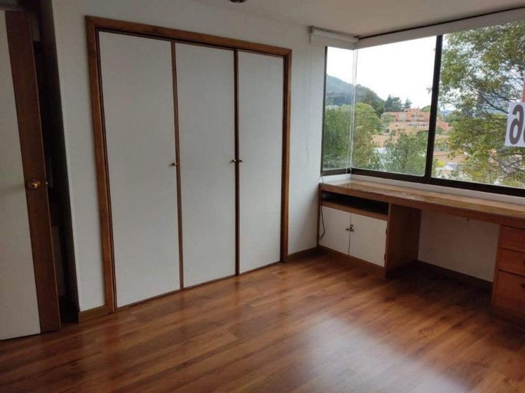 Apartamento de 2 alcobas en arriendo en Santa Barbara Alta, Bogotá, 60 m² · foto 3 de 6