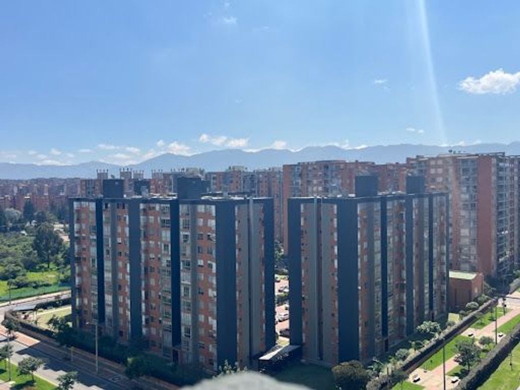 Apartamento de 3 alcobas en venta en La Felicidad, Bogotá, 98 m² · foto 20 de 20