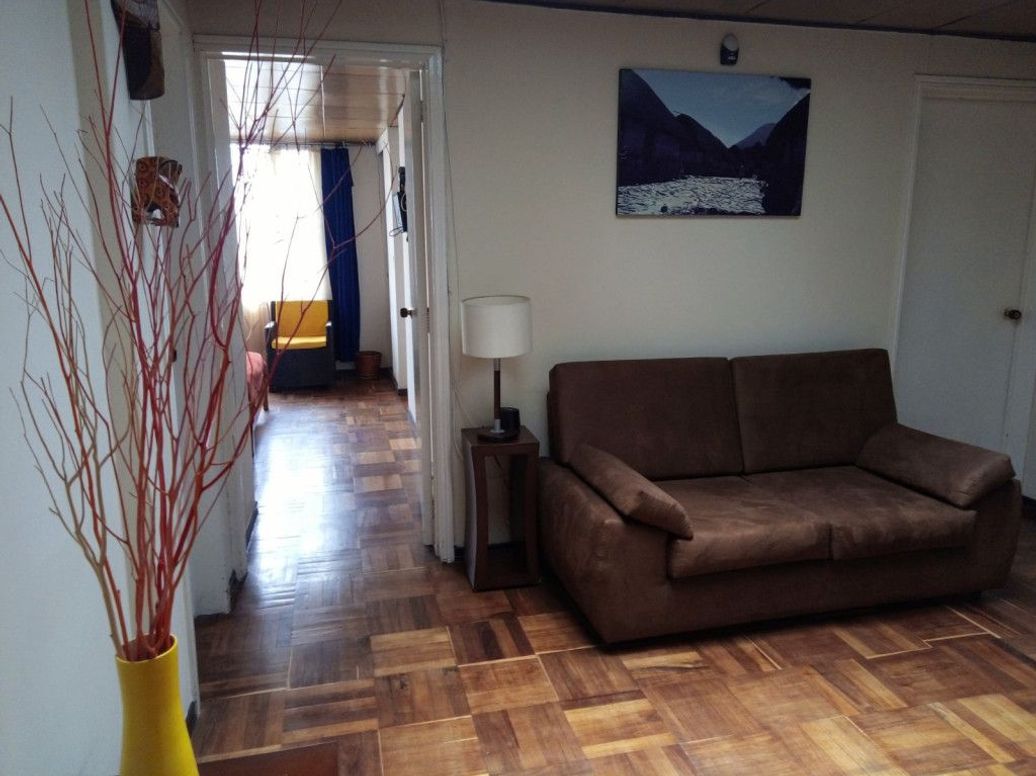 Casa de 7 alcobas en venta en Estoril, Bogotá, 387 m² · foto 10 de 20