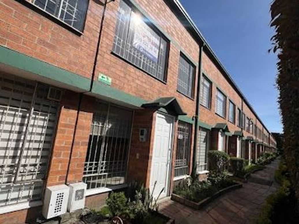 Casa de 3 alcobas en venta en Britalia, Bogotá, 75 m² · foto 17 de 20