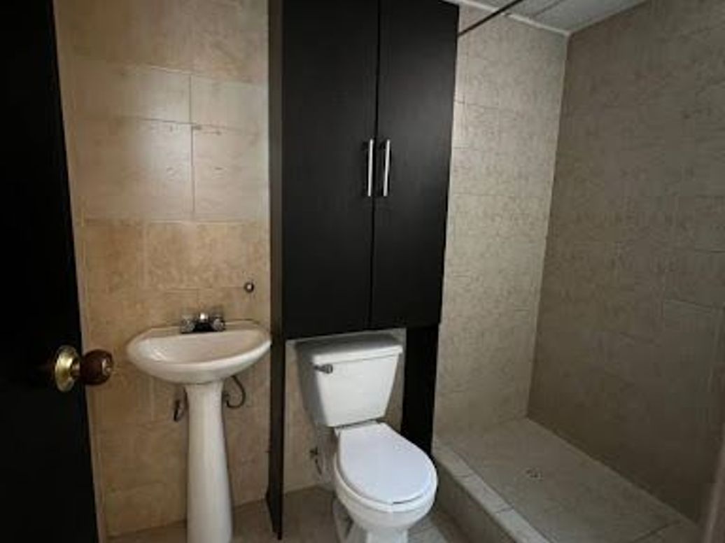 Casa de 3 alcobas en venta en Britalia, Bogotá, 75 m² · foto 5 de 20