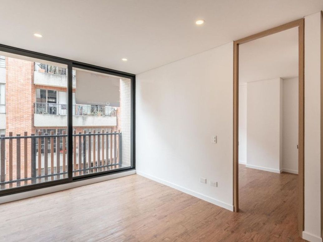 Apartamento de 1 alcoba en venta en Santa Barbara Occidental, Bogotá, 60 m² · foto 3 de 20