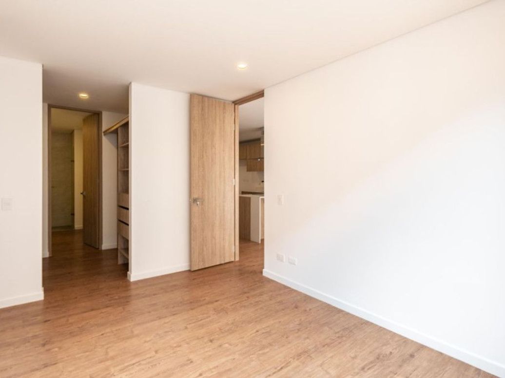 Apartamento de 1 alcoba en venta en Santa Barbara Occidental, Bogotá, 60 m² · foto 10 de 20
