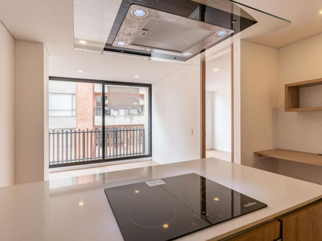 Apartamento de 1 alcoba en venta en Santa Barbara Occidental, Bogotá, 60 m² · foto 5 de 20