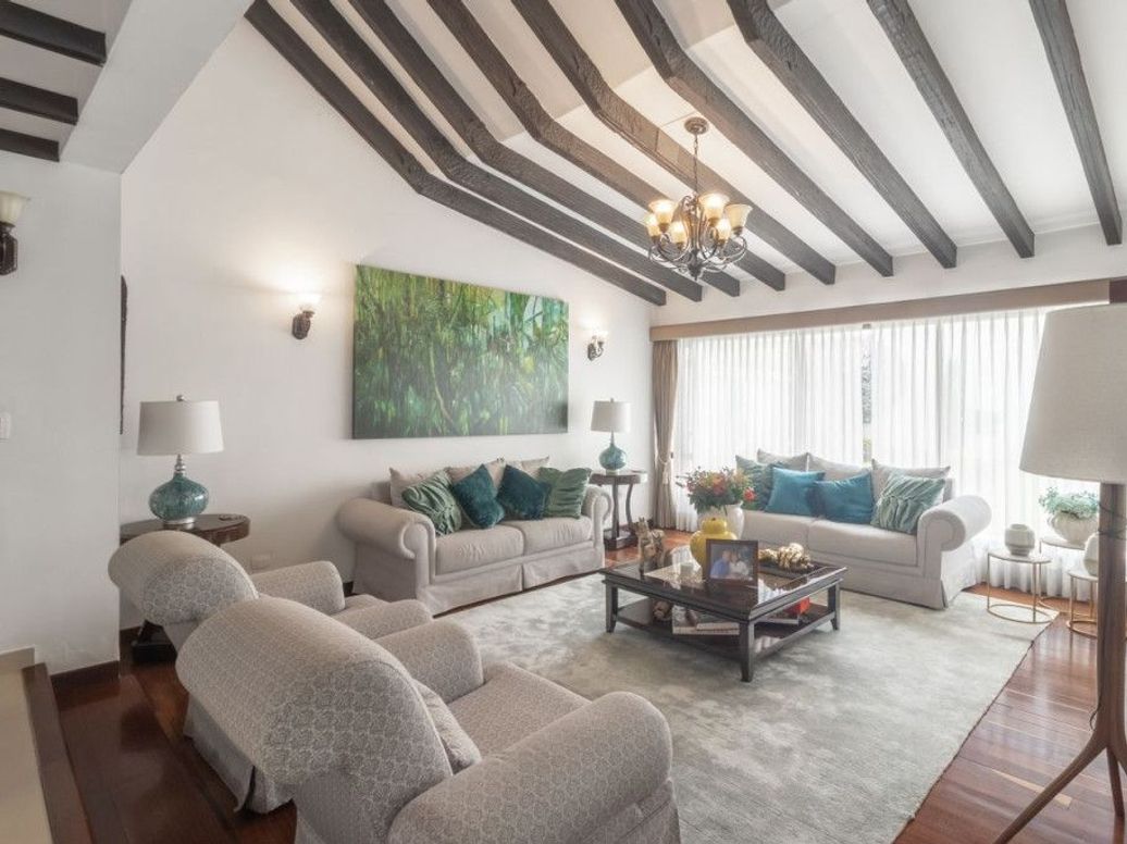Casa de 4 alcobas en venta en Mónaco, Bogotá · foto 2 de 20
