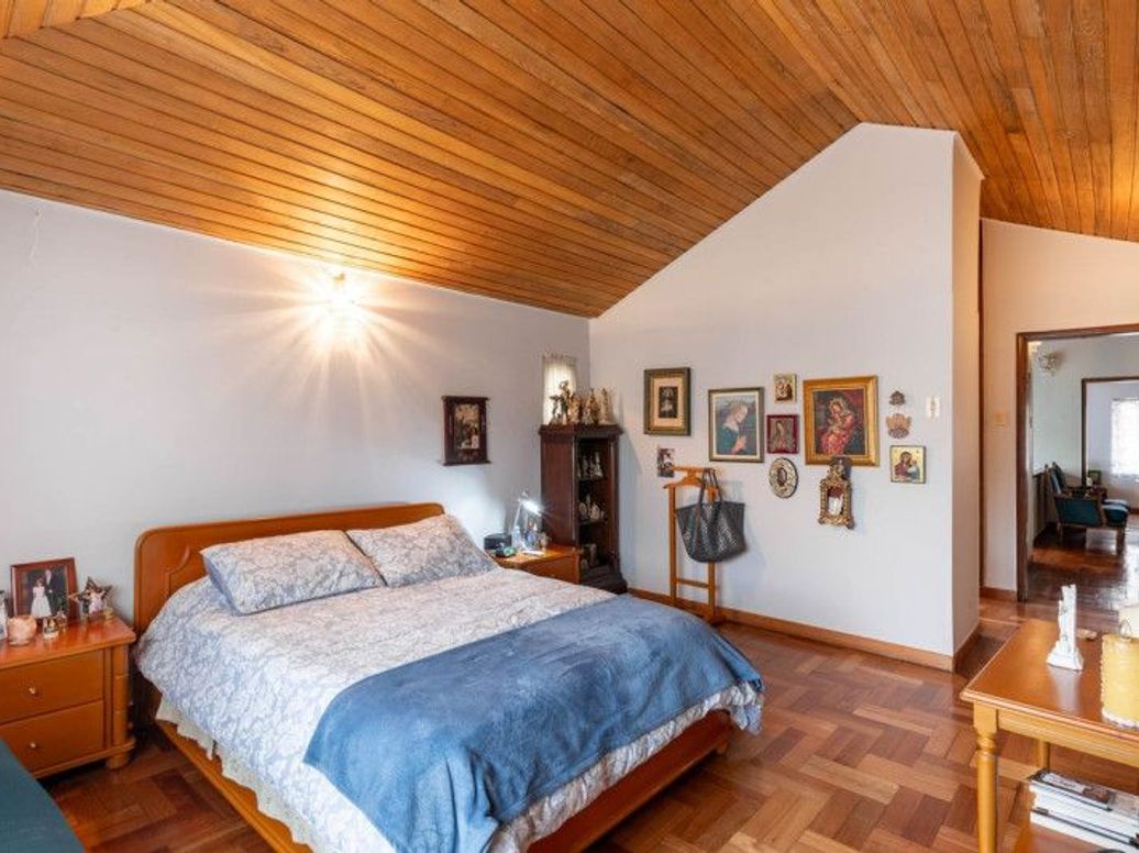 Casa de 4 alcobas en venta en Santa Barbara Central, Bogotá, 170 m² · foto 14 de 20