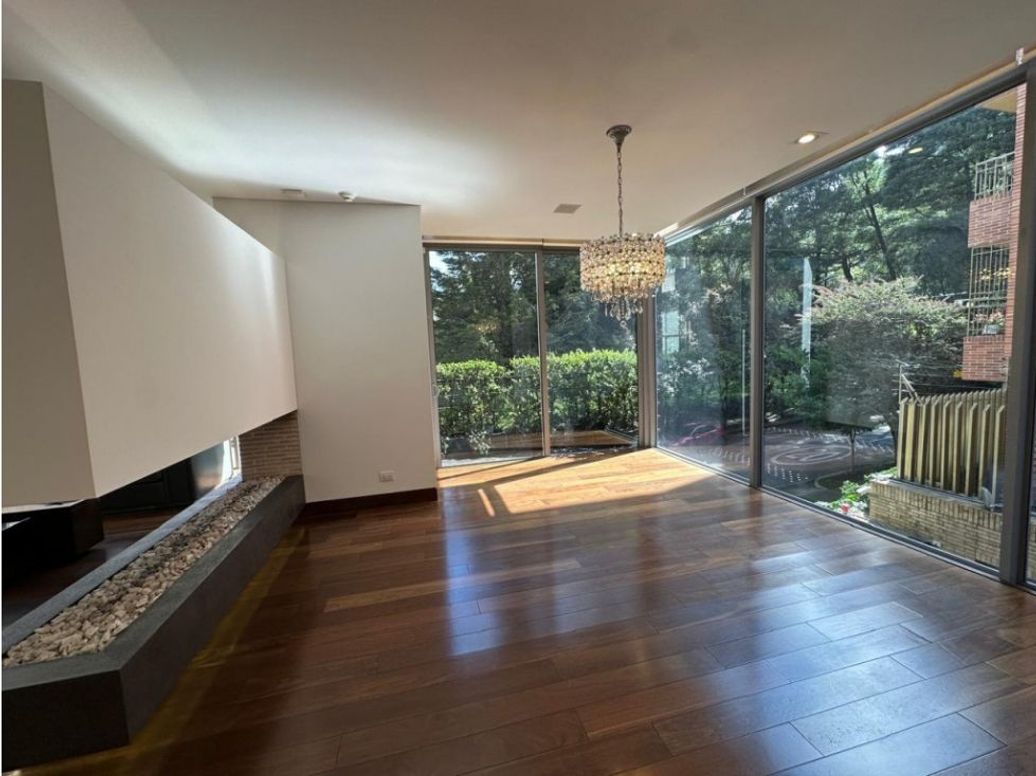 Apartamento de 3 alcobas en venta en Chicó Reservado, Bogotá, 303 m² · foto 8 de 20