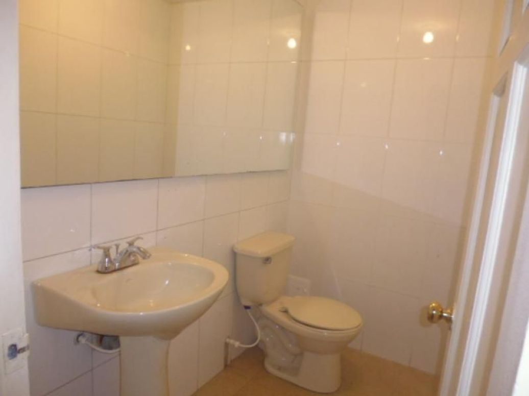Casa de 13 alcobas en venta en Quinta Camacho, Bogotá, 626 m² · foto 10 de 20