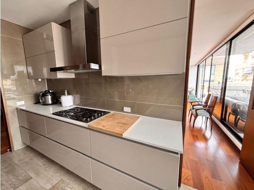Apartamento de 3 alcobas en venta en Chicó Norte, Bogotá, 270 m² · foto 3 de 7