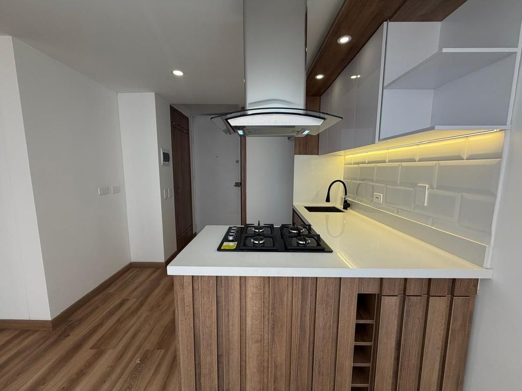 Apartamento en venta en Ricaurte, Bogotá · foto 5 de 19
