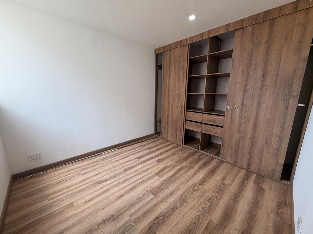 Apartamento en venta en Ricaurte, Bogotá · foto 17 de 19
