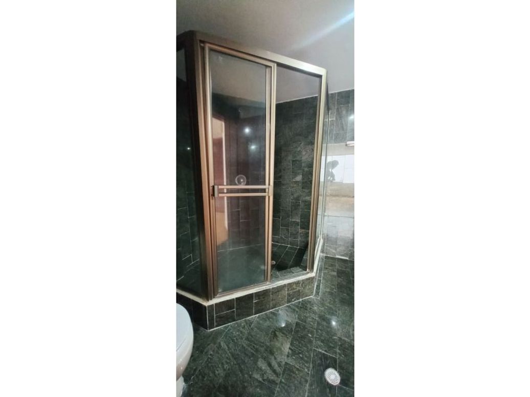 Apartamento en venta en Country Club, Bogotá · foto 15 de 18