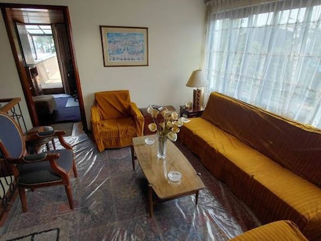 Casa de 4 alcobas en venta en Normandia Occidental, Bogotá, 248 m² · foto 10 de 20