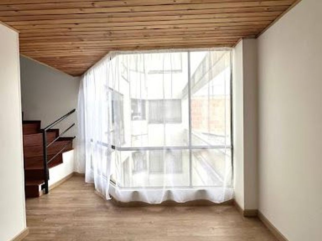 Apartamento de 2 alcobas en venta en El Laurel, Bogotá, 58 m² · foto 6 de 20
