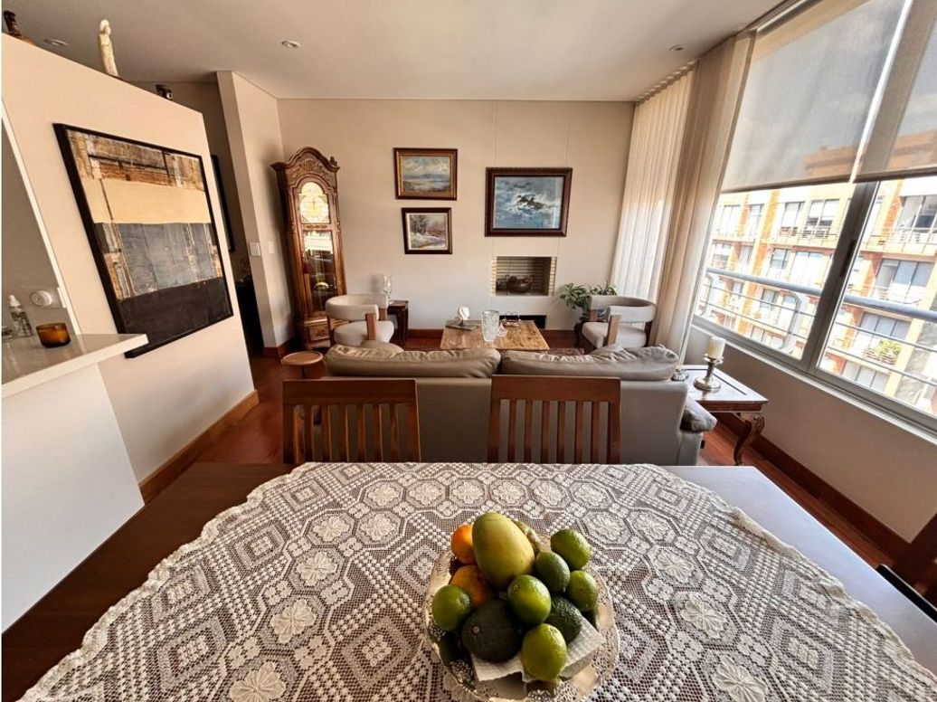 Apartaestudio en venta en Chicó Reservado, Bogotá, 75 m² · foto 5 de 16