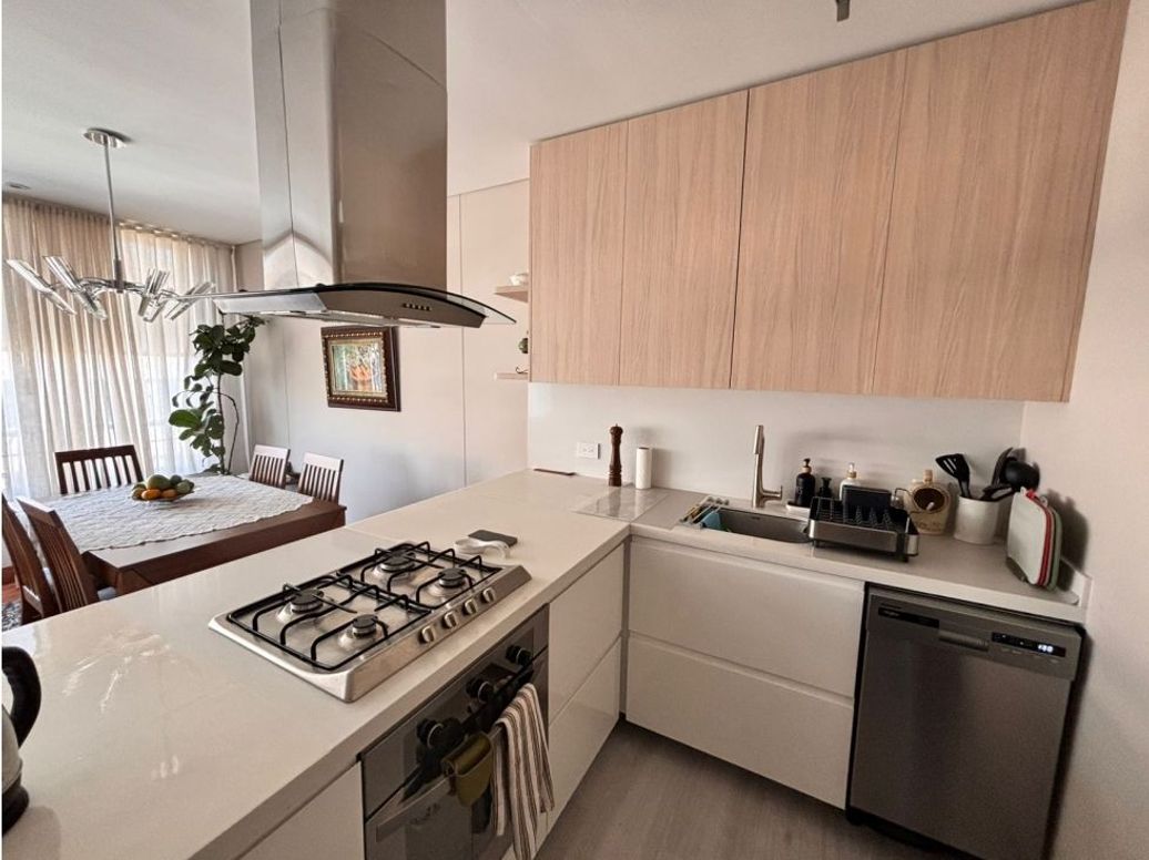 Apartaestudio en arriendo en Chicó Reservado, Bogotá, 75 m² · foto 7 de 16