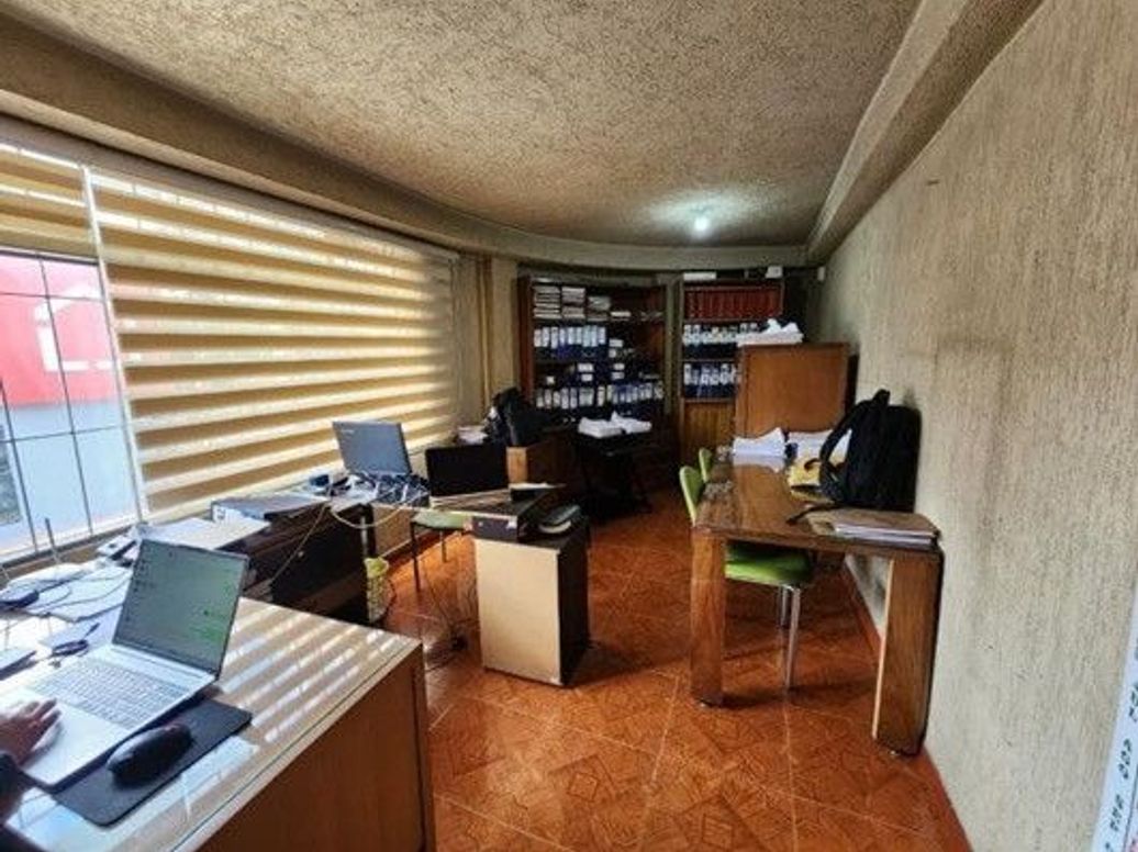 Casa de 9 alcobas en venta en Santa Sofía, Bogotá, 390 m² · foto 8 de 14