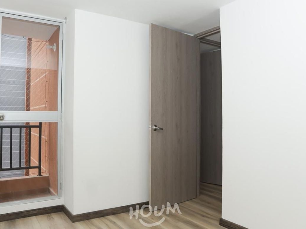 Apartamento de 2 alcobas en venta en Campo Alegre, Bogotá, 39 m² · foto 7 de 11