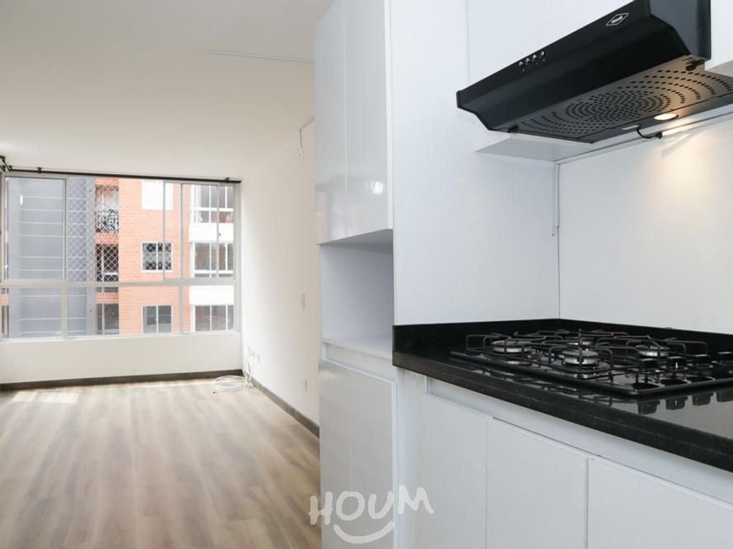 Apartamento de 2 alcobas en venta en Campo Alegre, Bogotá, 39 m² · foto 2 de 11