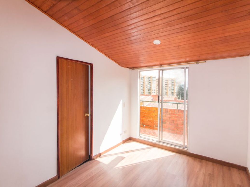 Casa de 4 alcobas en venta en Suba Naranjos, Bogotá, 76 m² · foto 17 de 20