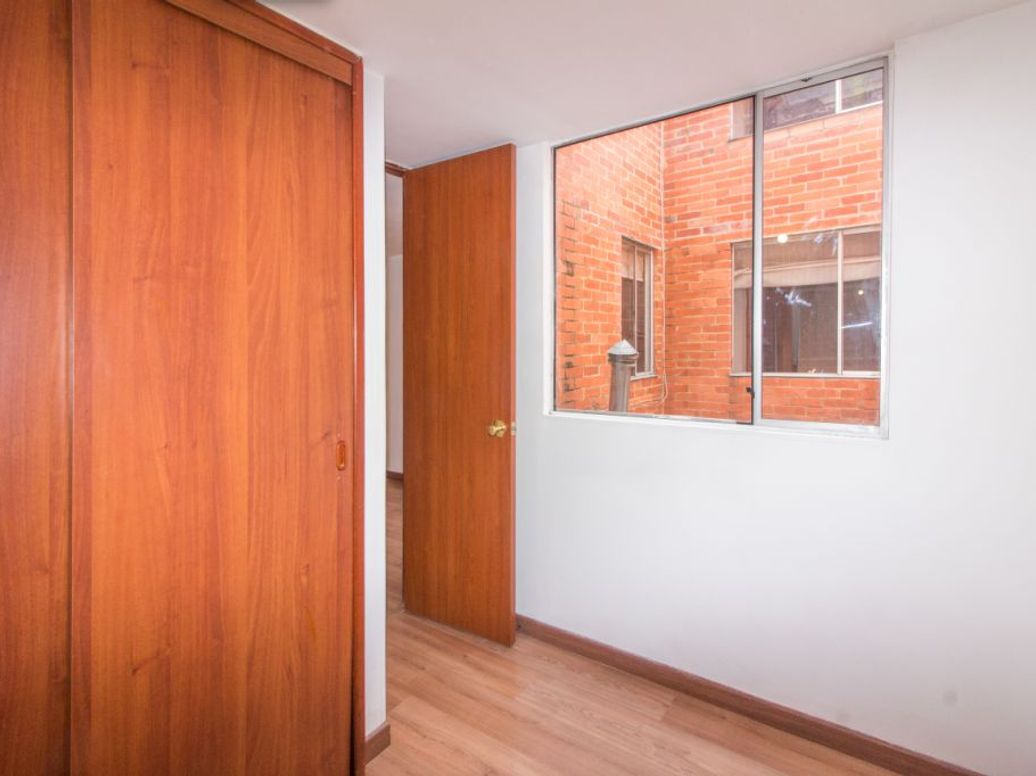 Casa de 4 alcobas en venta en Suba Naranjos, Bogotá, 76 m² · foto 12 de 20