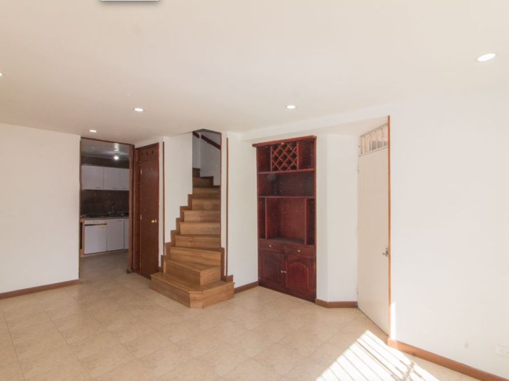 Casa de 4 alcobas en venta en Suba Naranjos, Bogotá, 76 m² · foto 4 de 20