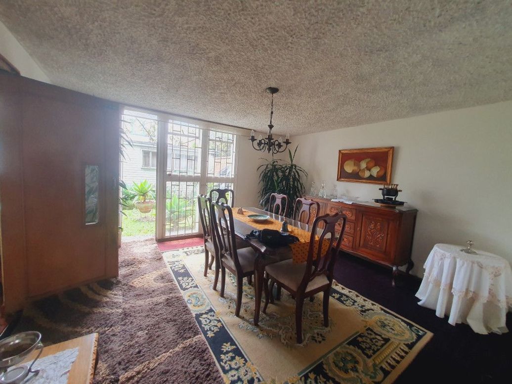 Casa de 5 alcobas en venta en Pasadena, Bogotá, 432 m² · foto 9 de 20