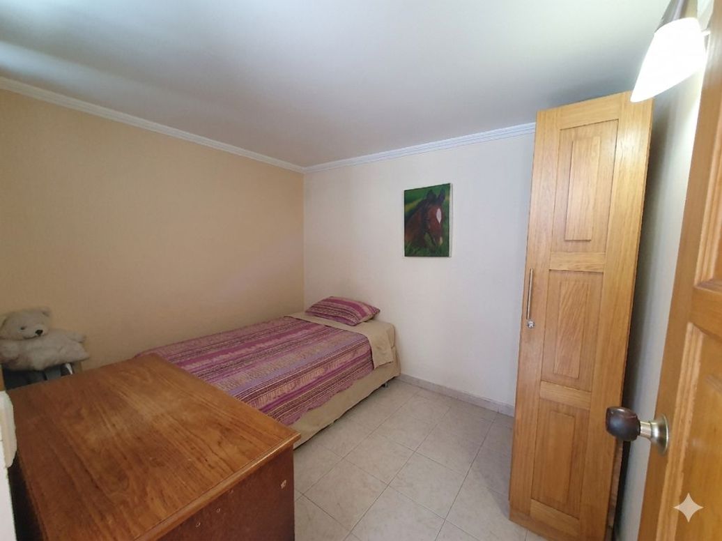 Casa de 5 alcobas en venta en Niza, Bogotá, 360 m² · foto 11 de 20