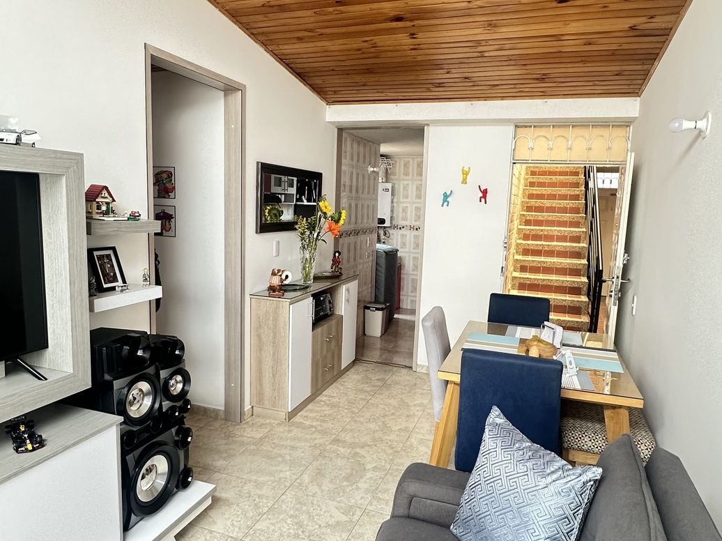 Apartamento de 3 alcobas en venta en El Dorado, Bogotá, 49 m² · foto 5 de 9