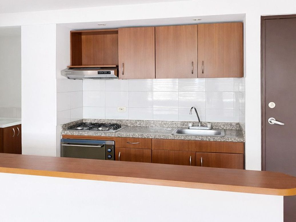 Apartamento de 3 alcobas en venta en El Dorado, Bogotá, 72 m² · foto 7 de 20