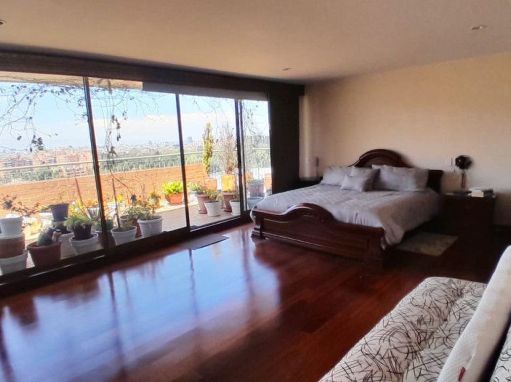 Apartamento de 3 alcobas en venta en Lisboa, Bogotá, 303 m² · foto 4 de 20