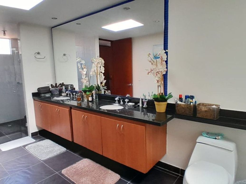 Apartamento de 3 alcobas en venta en Lisboa, Bogotá, 303 m² · foto 8 de 20