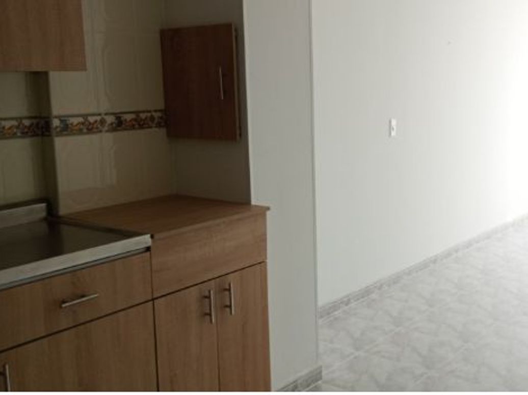 Apartaestudio en venta en Pardo Rubio, Bogotá, 44 m² · foto 4 de 9