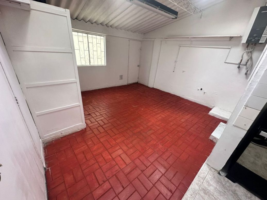 Casa de 4 alcobas en venta en Las Margaritas, Bogotá, 227 m² · foto 5 de 20