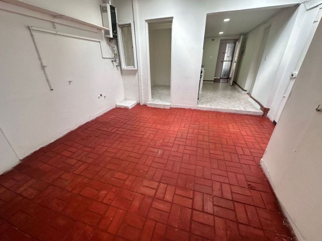 Casa de 4 alcobas en venta en Las Margaritas, Bogotá, 227 m² · foto 4 de 20