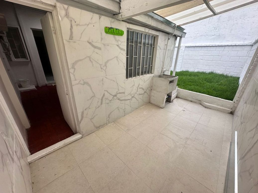 Casa de 4 alcobas en venta en Las Margaritas, Bogotá, 227 m² · foto 6 de 20