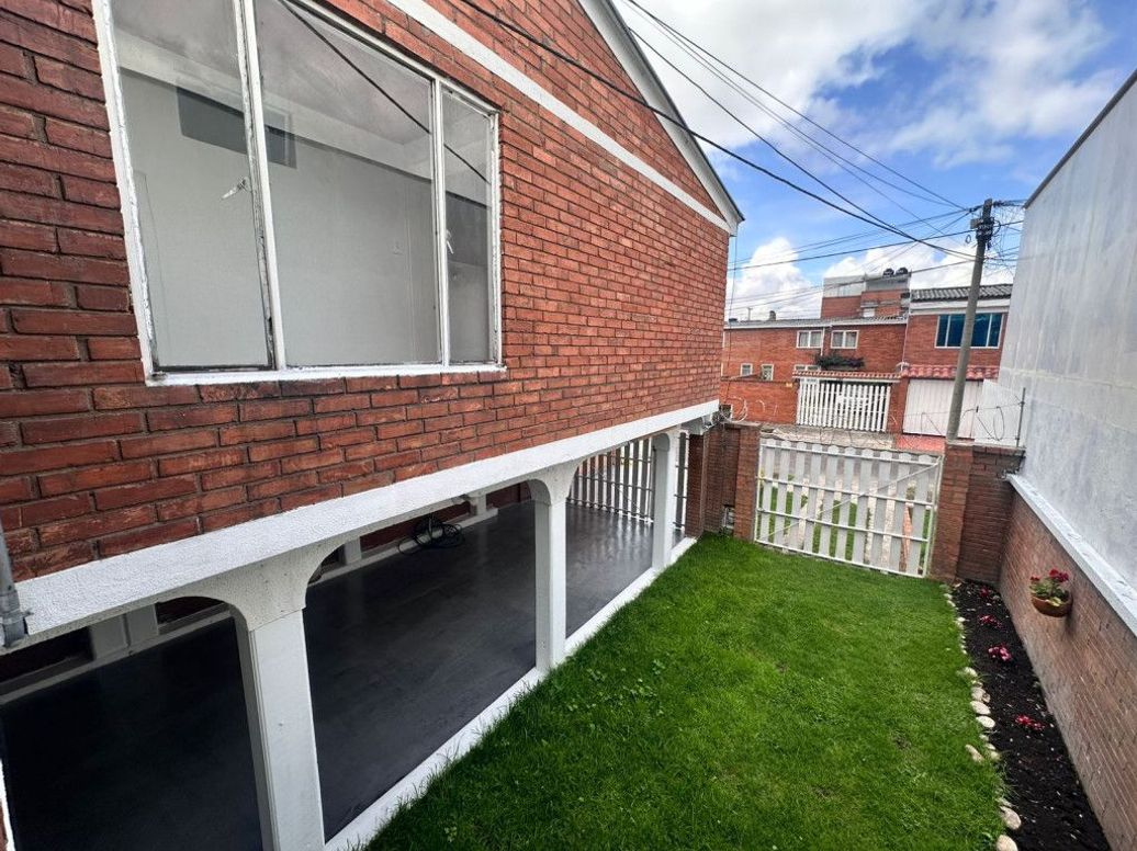 Casa de 4 alcobas en venta en Las Margaritas, Bogotá, 227 m² · foto 19 de 20