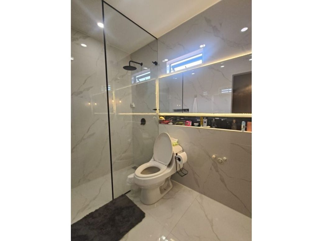 Casa de 5 alcobas en venta en Villemar, Bogotá, 97 m² · foto 14 de 18