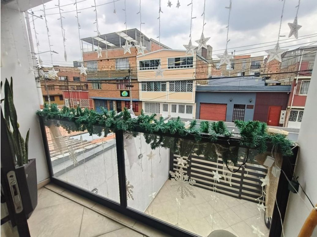 Casa de 5 alcobas en venta en Villemar, Bogotá, 97 m² · foto 15 de 18