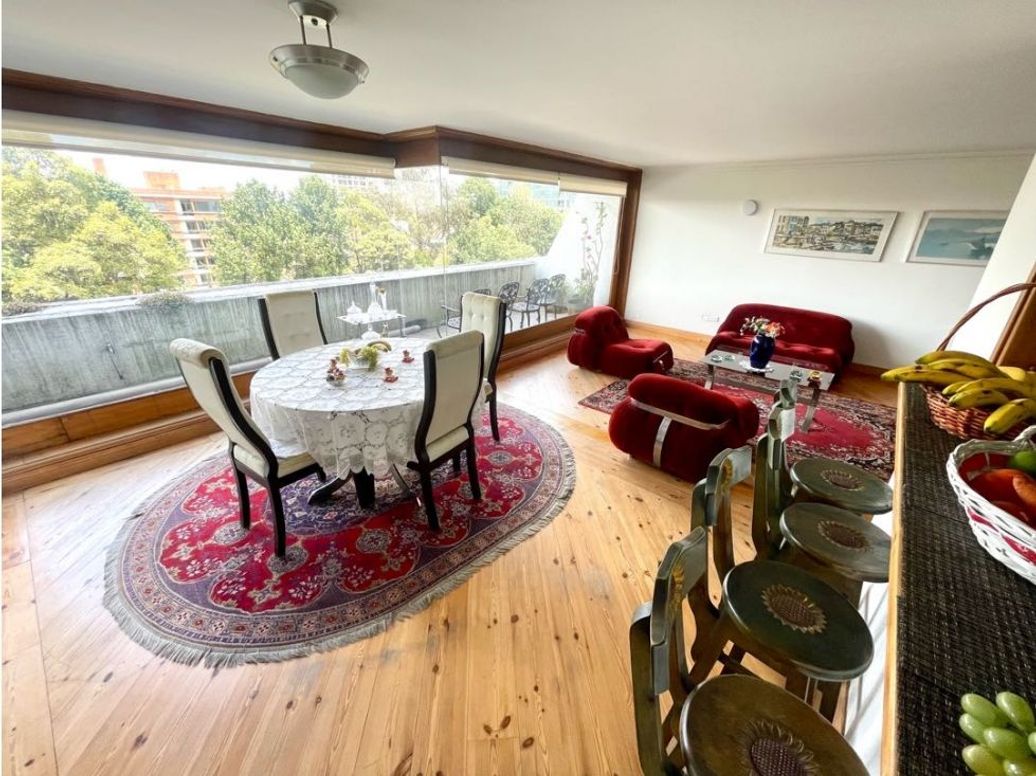 Apartamento de 3 alcobas en venta en Chico Oriental, Bogotá, 247 m² · foto 4 de 20