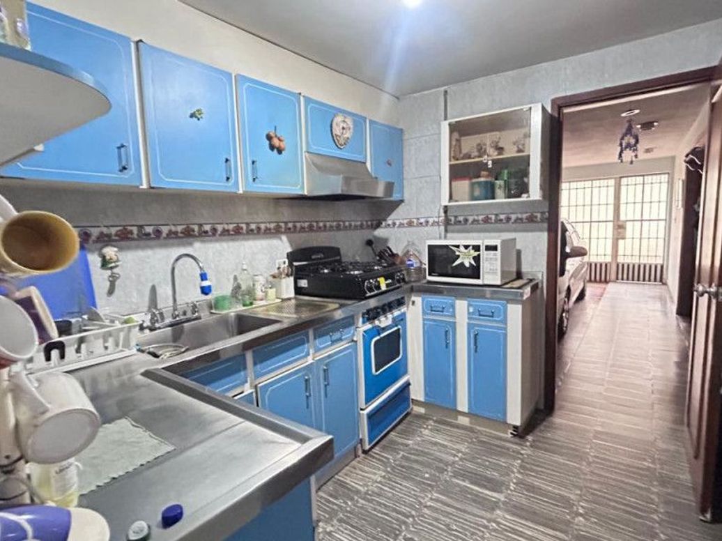 Casa de 6 alcobas en venta en José Joaquín Vargas, Bogotá, 262 m² · foto 4 de 20
