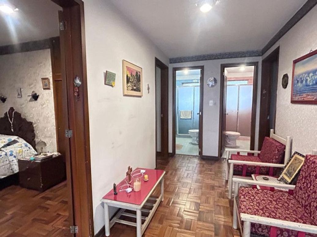 Casa de 6 alcobas en venta en José Joaquín Vargas, Bogotá, 262 m² · foto 13 de 20