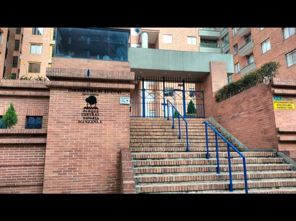 Apartamento de 2 alcobas en venta en Sagrado Corazón, Bogotá, 87 m² · foto 17 de 20