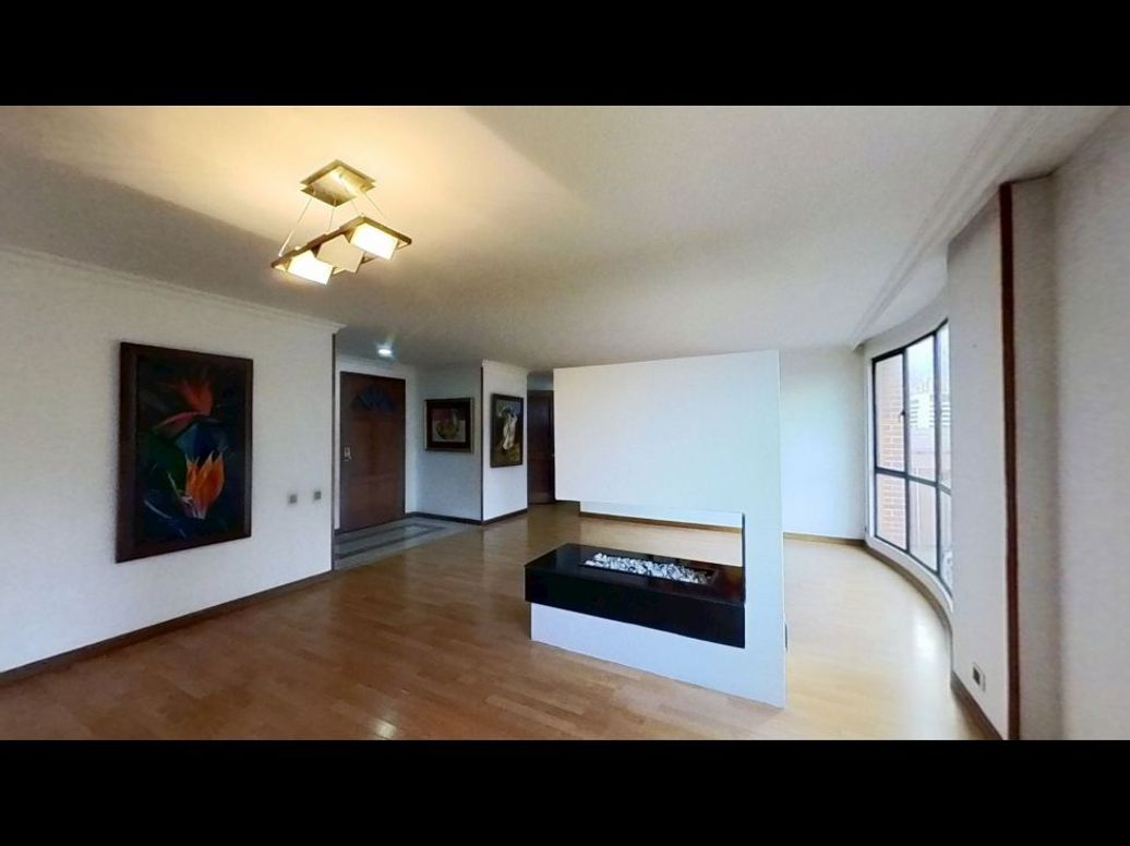 Apartamento de 2 alcobas en venta en Sagrado Corazón, Bogotá, 87 m² · foto 5 de 20