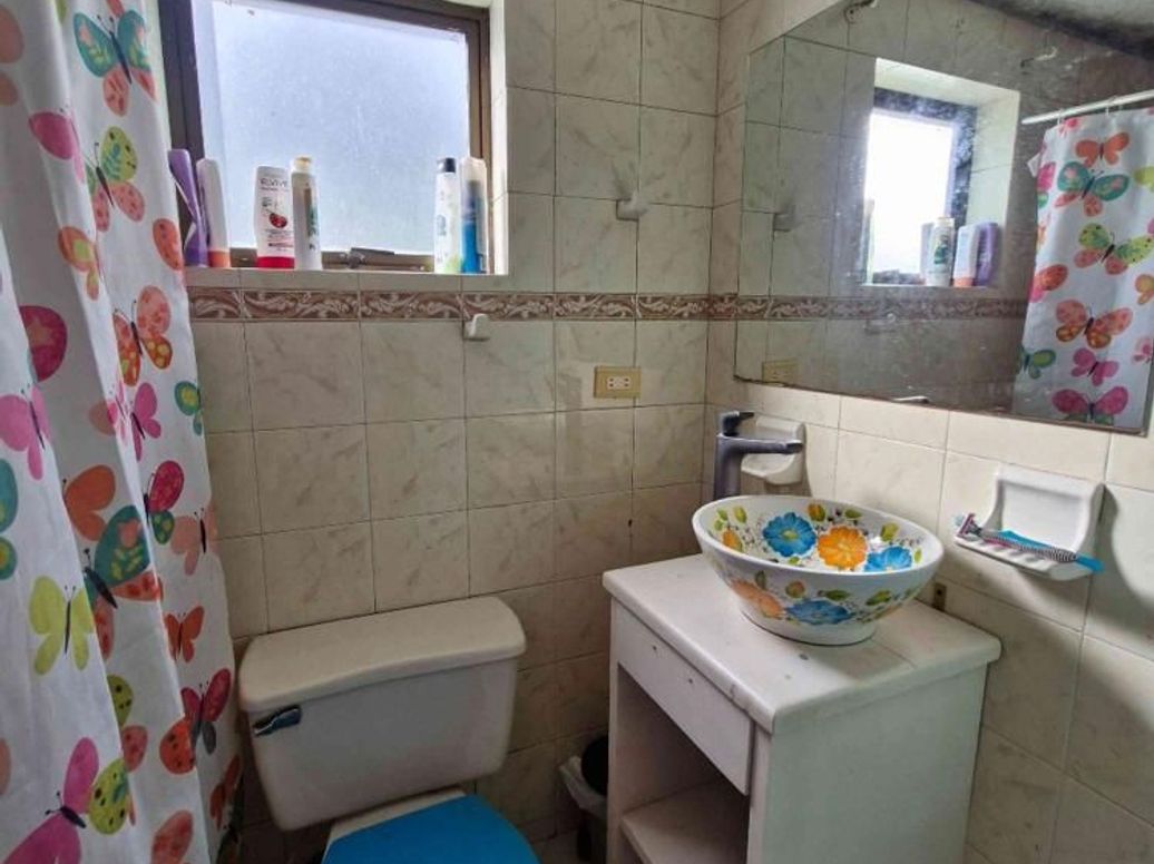 Casa de 5 alcobas en venta en San Isidro, Bogotá, 430 m² · foto 17 de 20