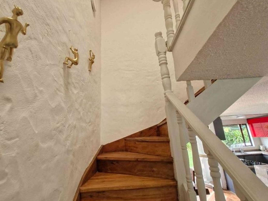 Casa de 5 alcobas en venta en San Isidro, Bogotá, 430 m² · foto 18 de 20