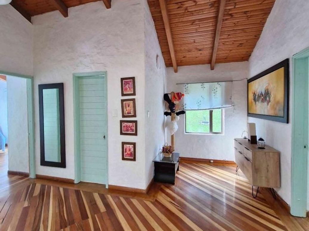 Casa de 5 alcobas en venta en San Isidro, Bogotá, 430 m² · foto 19 de 20