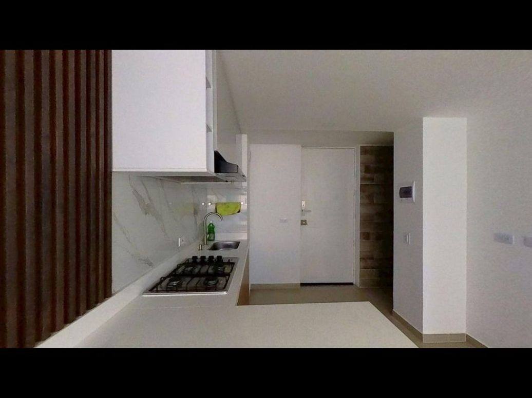 Apartamento de 2 alcobas en venta en Ricaurte, Bogotá, 36 m² · foto 2 de 20